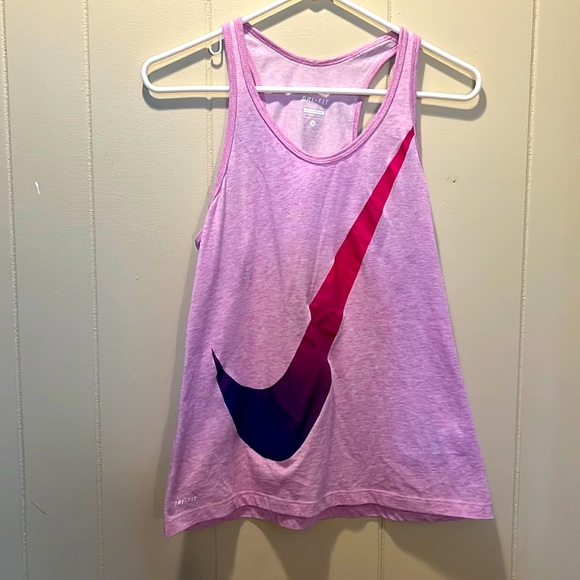 Nike Tops - Nike medium womans tank